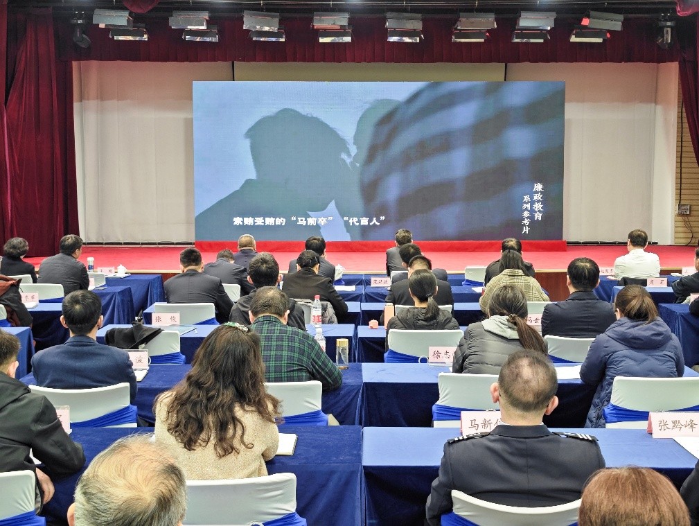 795aea3174d29ae5a6a7189caf014d35.jpg 795aea3174d29ae5a6a7189caf014d35.jpg